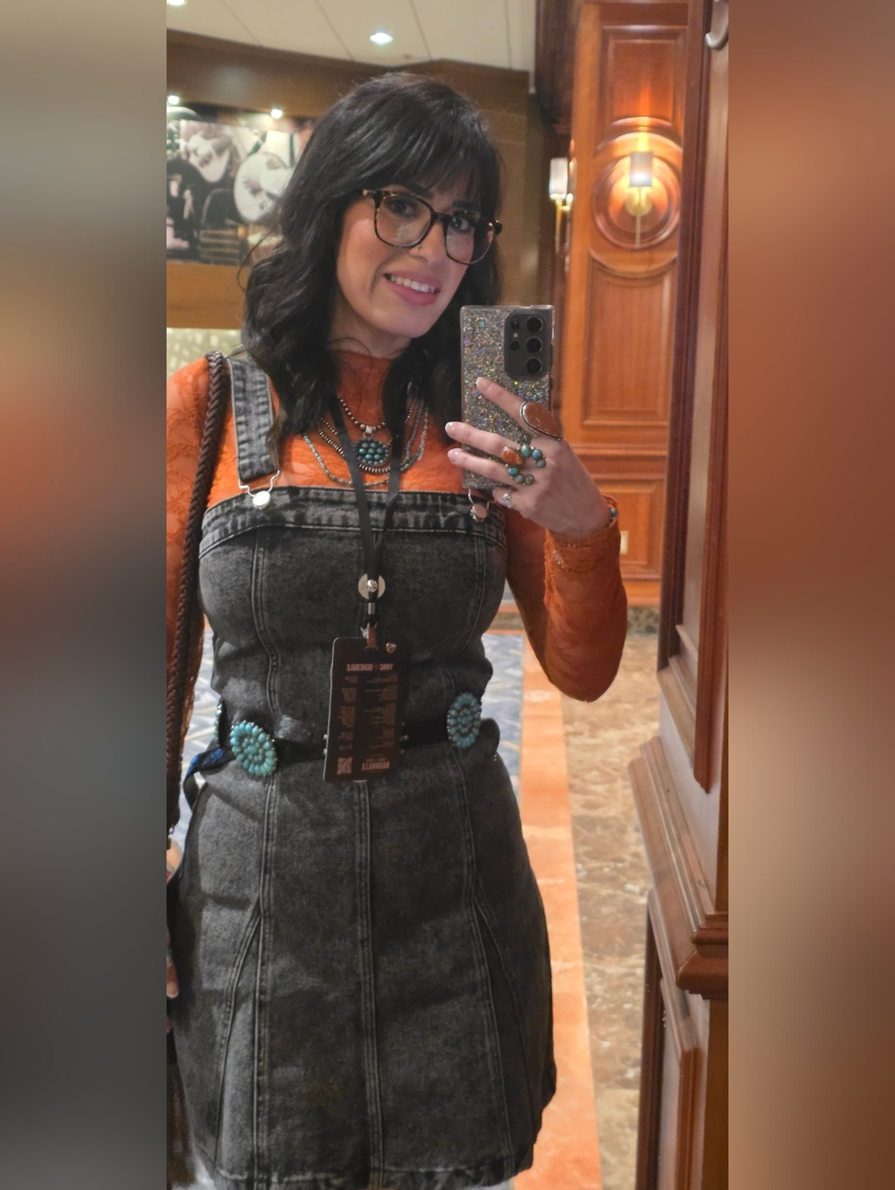 Meet your Posher, Victoria